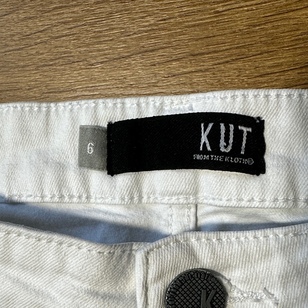 Kut from the Kloth Women's White Cutoff Jean Shorts Size 6 - Picture 2 of 6